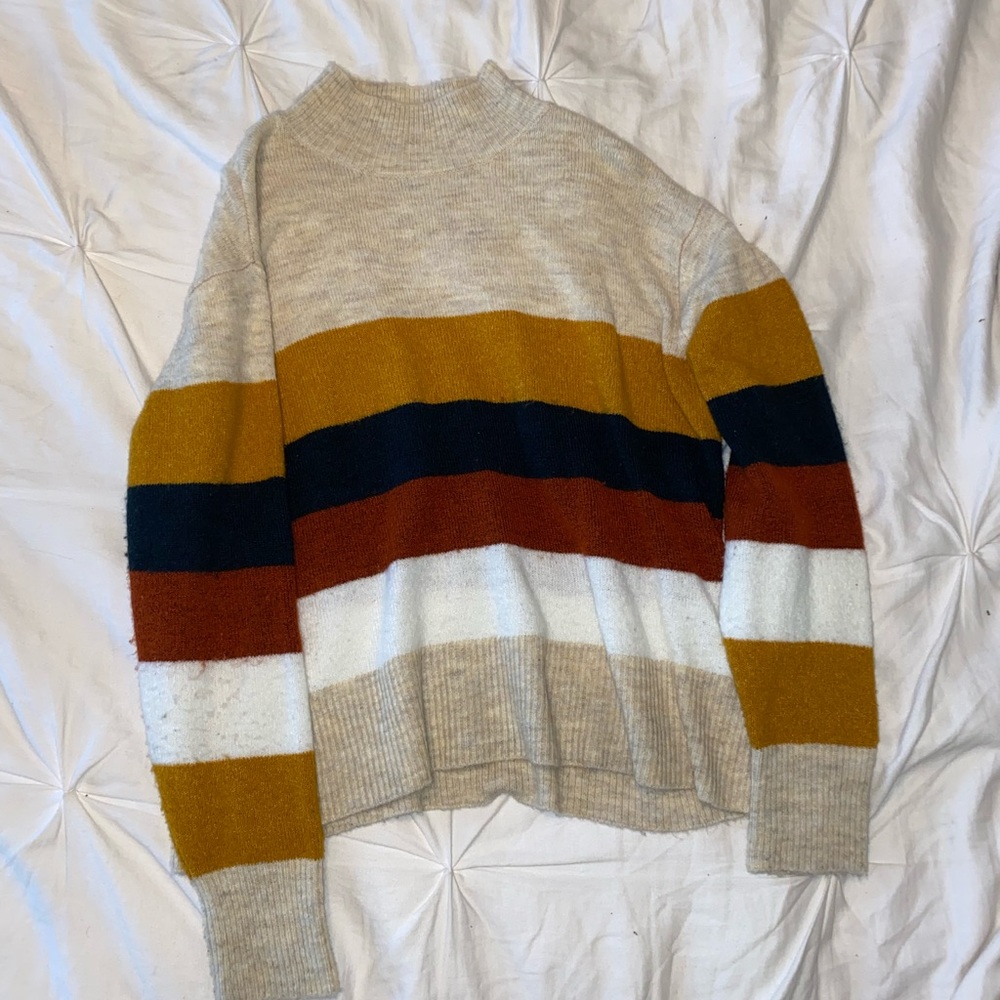 women’s small beach lunch lounge sweater